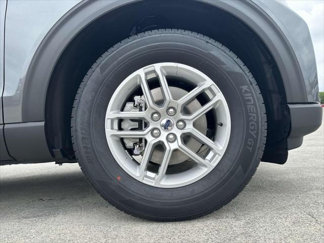 new 2025 Ford Explorer car, priced at $41,288
