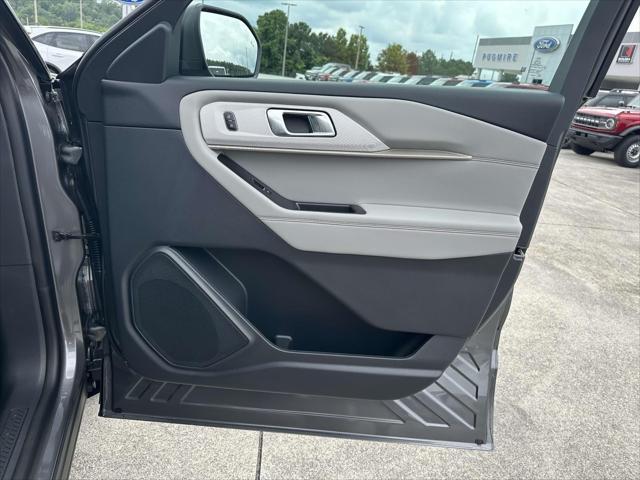new 2025 Ford Explorer car, priced at $41,288