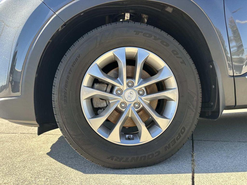 used 2020 Hyundai Santa Fe car, priced at $18,093