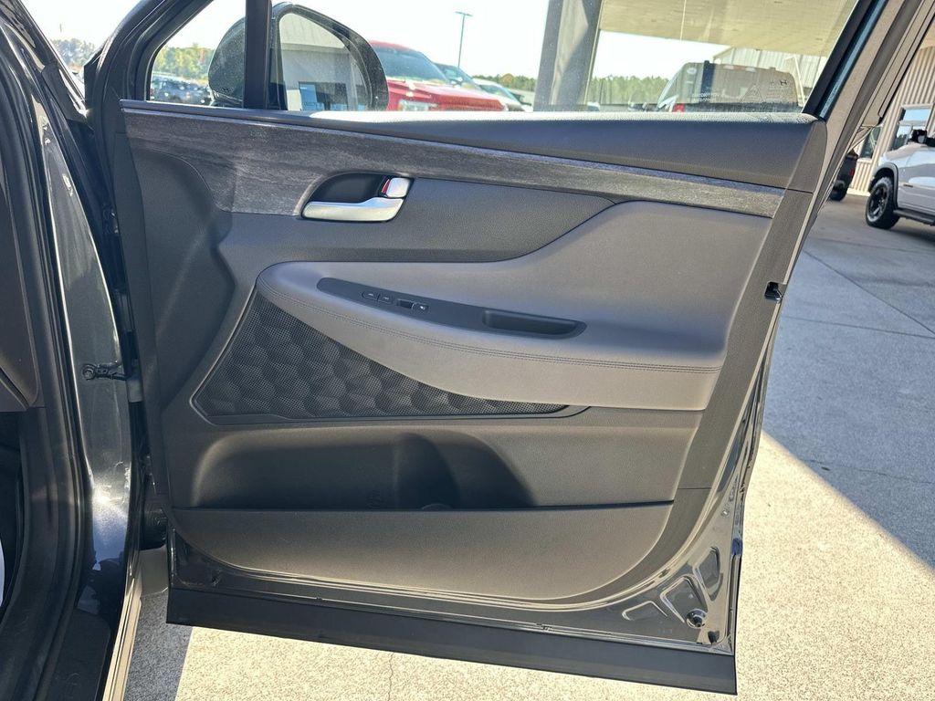 used 2020 Hyundai Santa Fe car, priced at $18,093