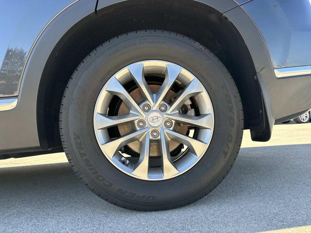 used 2020 Hyundai Santa Fe car, priced at $18,093