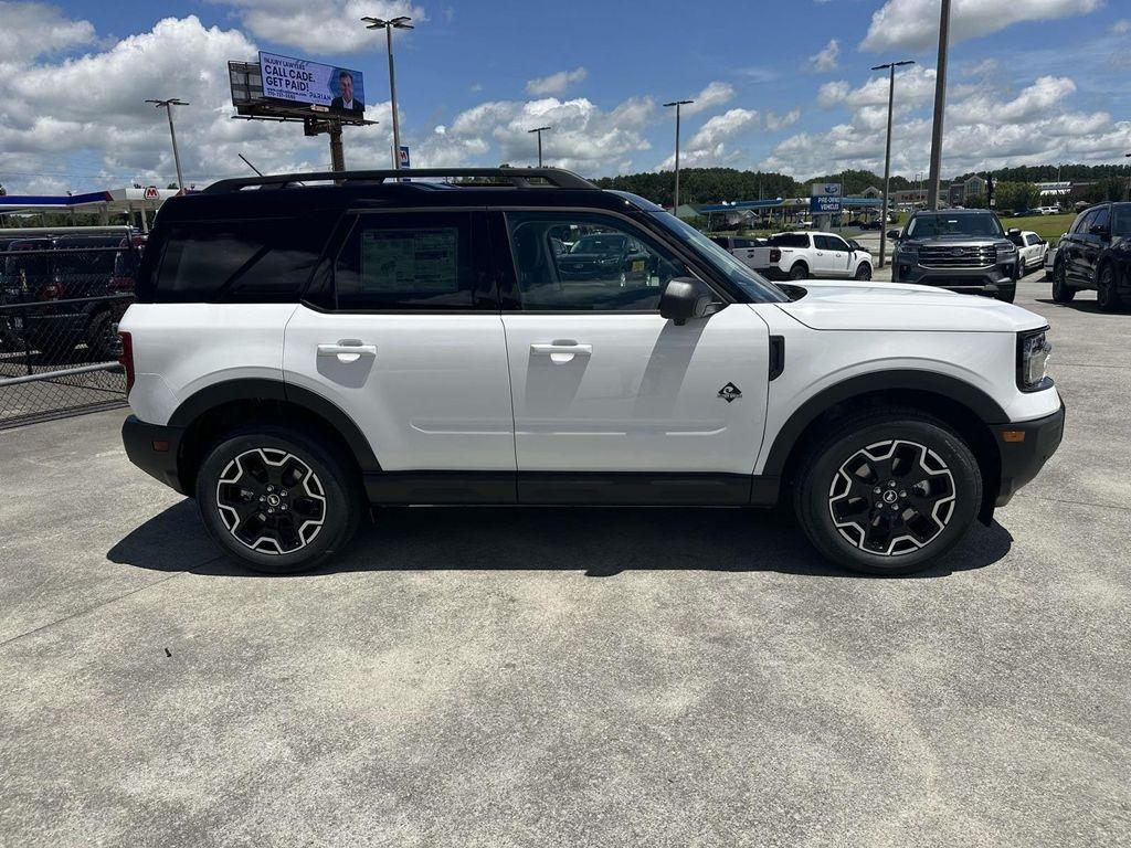 new 2025 Ford Bronco Sport car, priced at $37,368