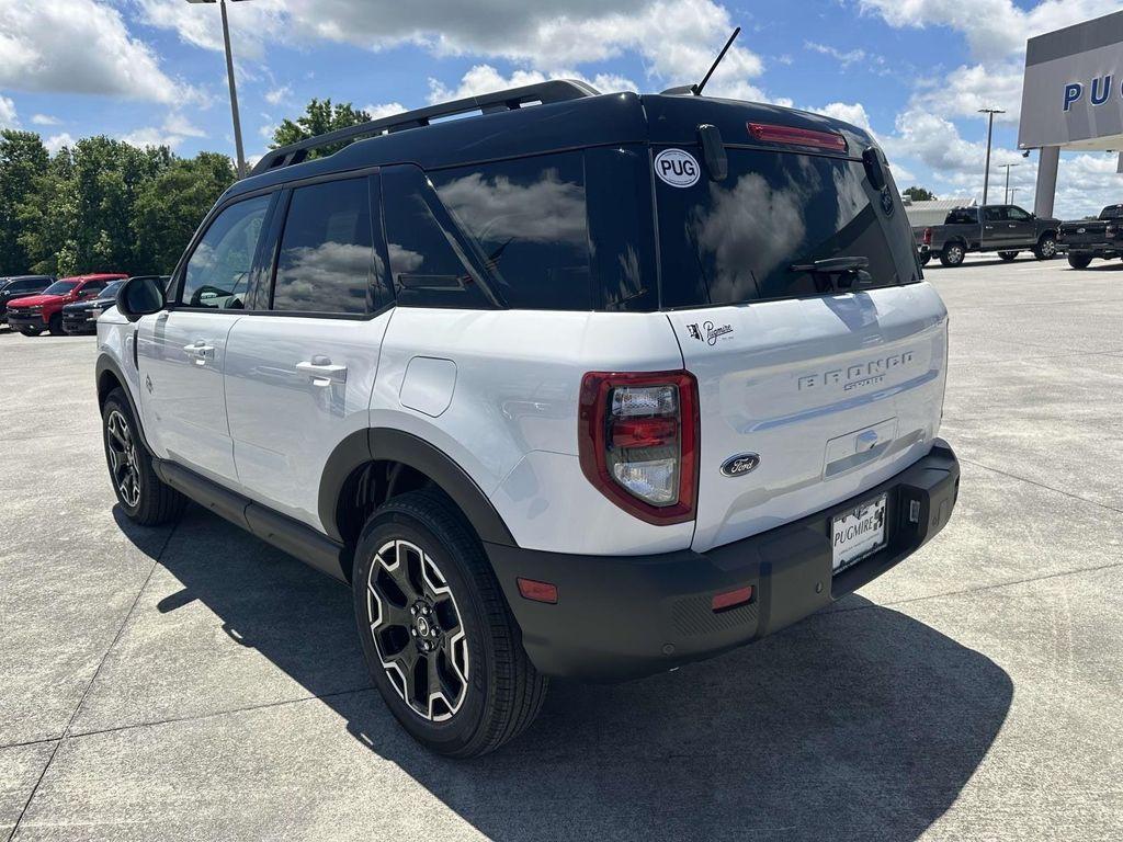 new 2025 Ford Bronco Sport car, priced at $37,368