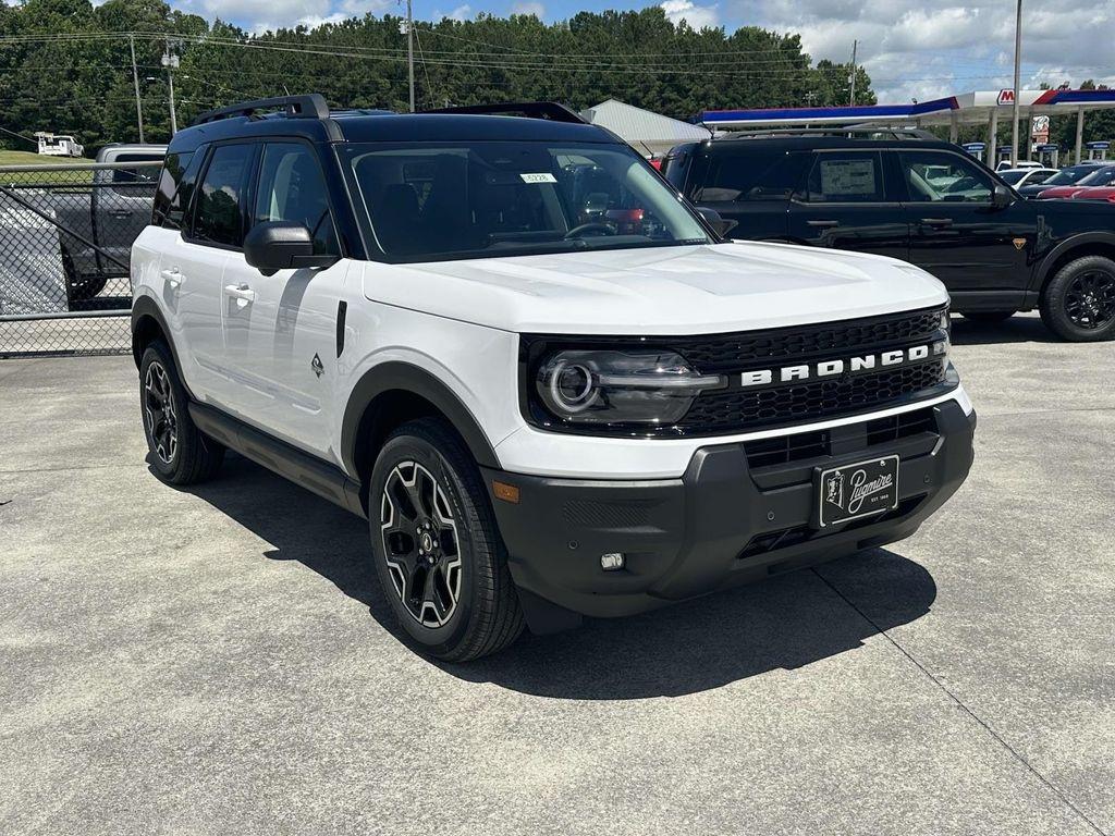 new 2025 Ford Bronco Sport car, priced at $37,368