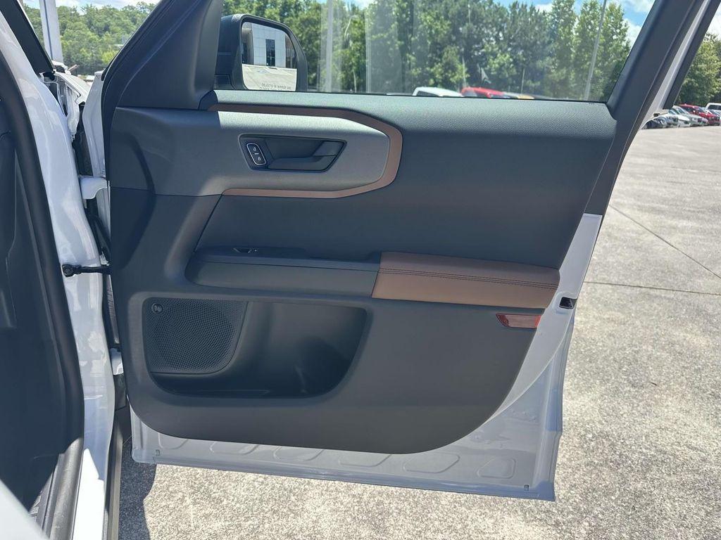 new 2025 Ford Bronco Sport car, priced at $37,368