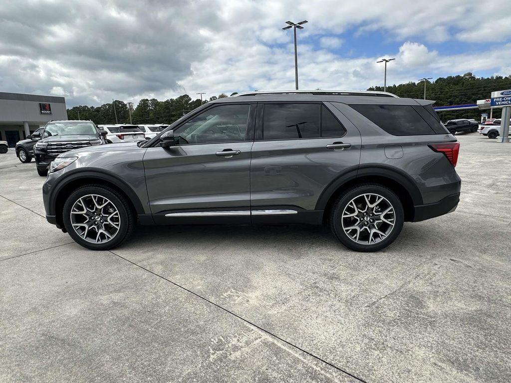 new 2025 Ford Explorer car, priced at $55,443