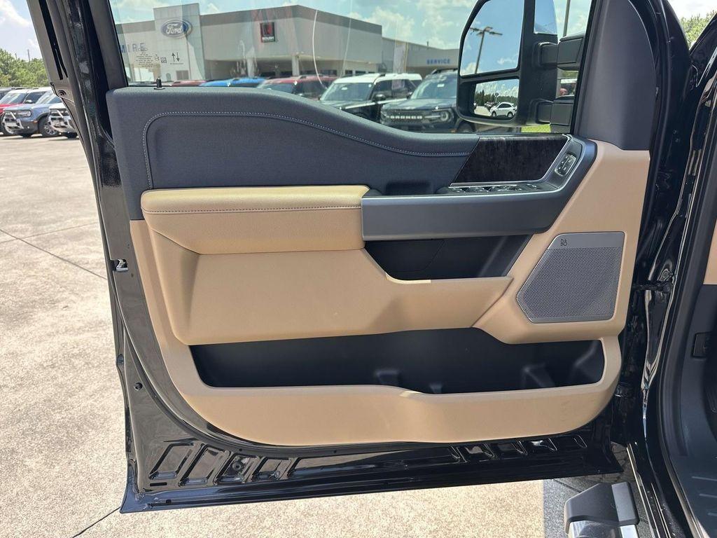 new 2025 Ford F-250 car, priced at $74,063