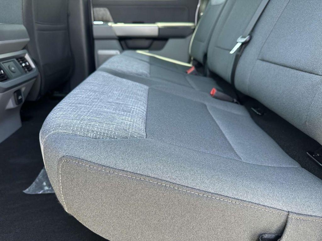 new 2025 Ford F-250 car, priced at $72,333