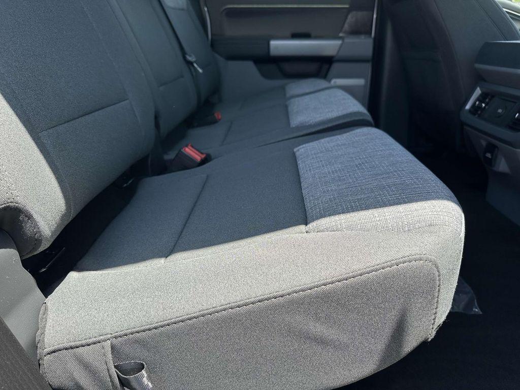 new 2025 Ford F-250 car, priced at $72,333