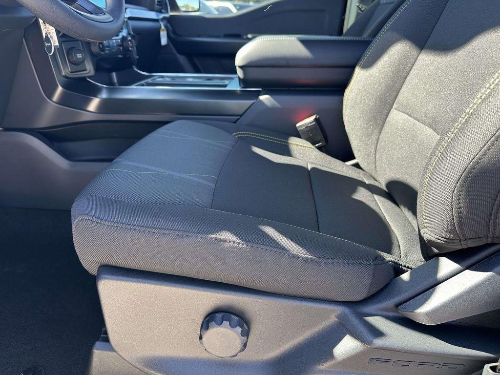 new 2025 Ford F-150 car, priced at $44,578