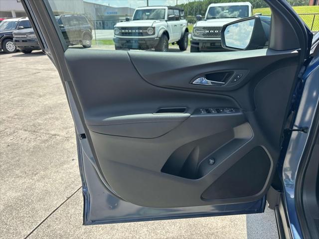 used 2024 Chevrolet Equinox car, priced at $29,089
