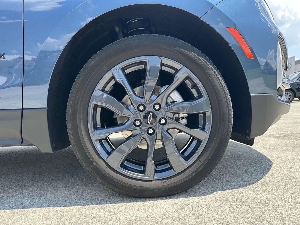 used 2024 Chevrolet Equinox car, priced at $27,093