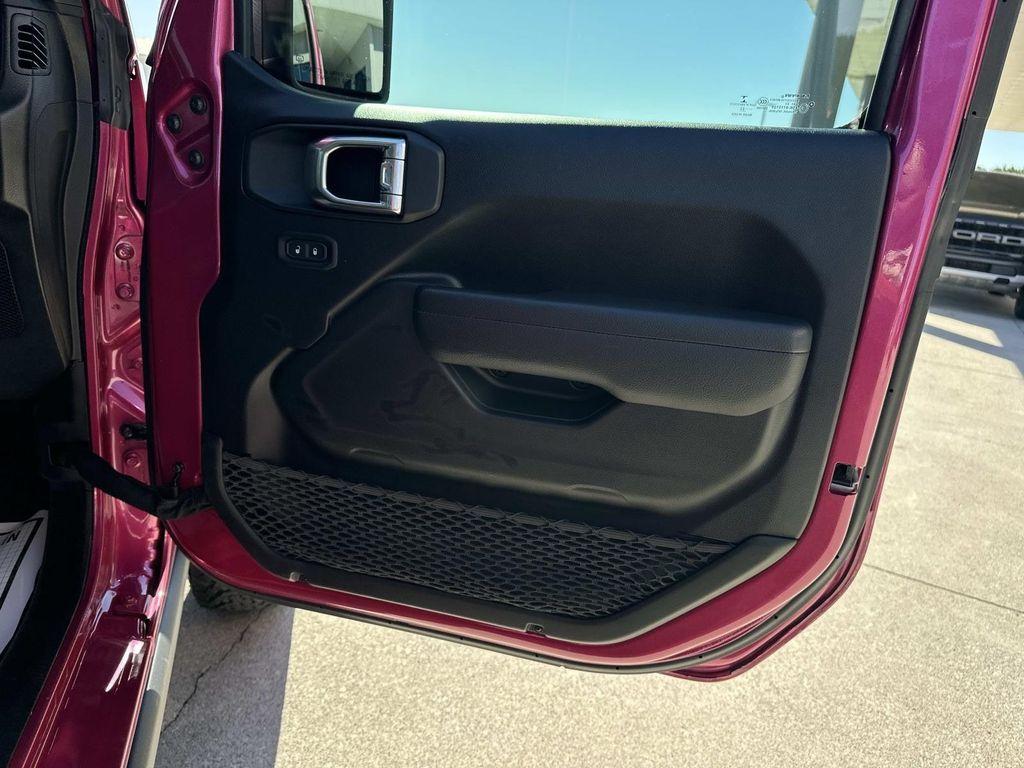 used 2022 Jeep Wrangler car, priced at $28,089