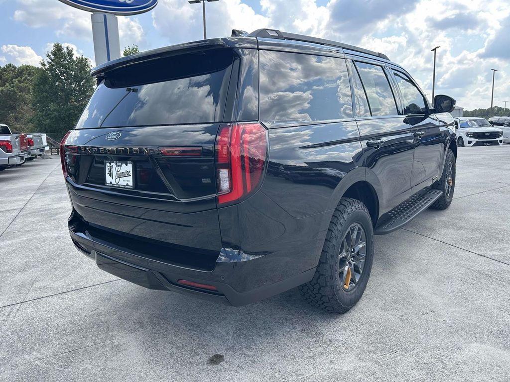 new 2025 Ford Expedition car, priced at $80,883