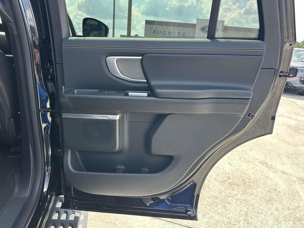 new 2025 Ford Expedition car, priced at $80,883