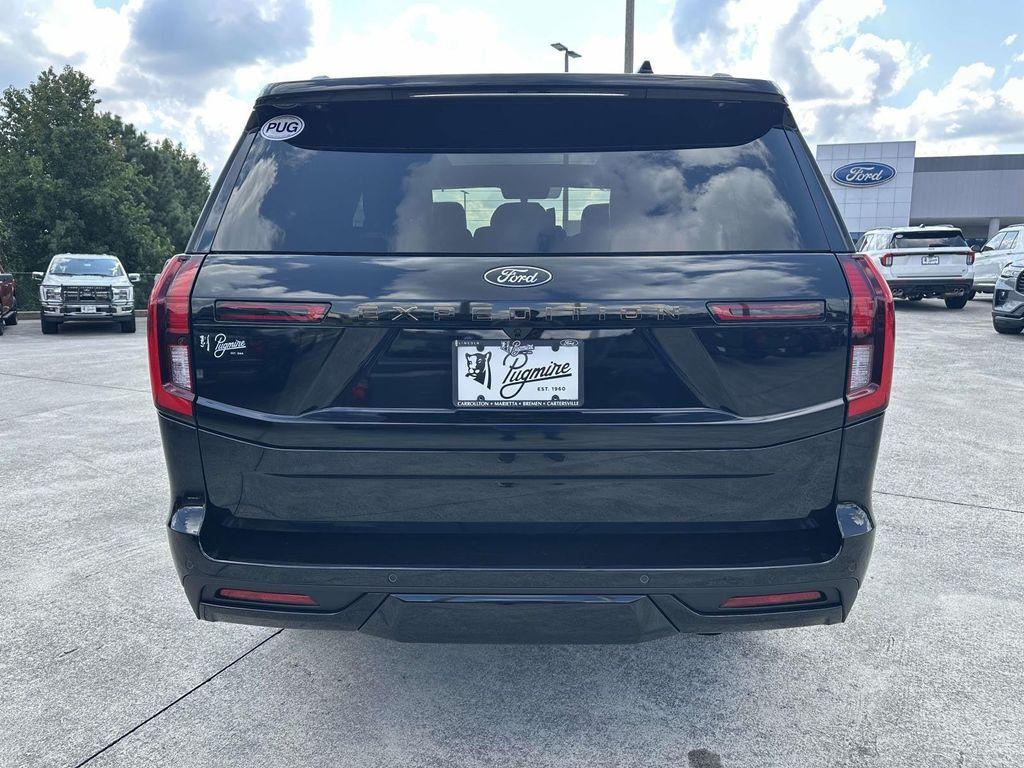 new 2025 Ford Expedition car, priced at $80,883