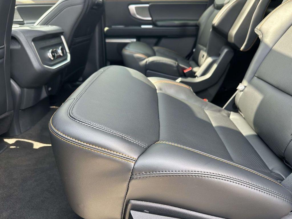 new 2025 Ford Expedition car, priced at $80,883