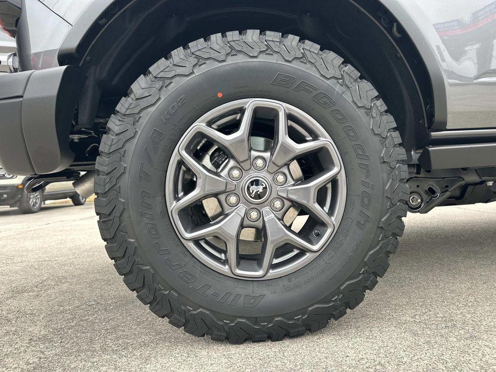 new 2025 Ford Bronco car, priced at $59,083