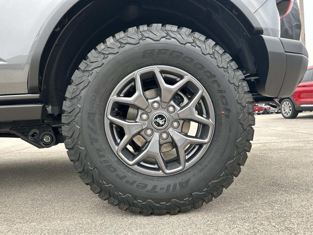 new 2025 Ford Bronco car, priced at $59,083