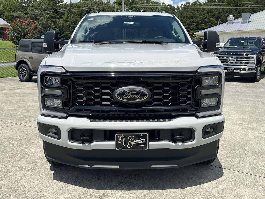 new 2025 Ford F-250 car, priced at $77,718