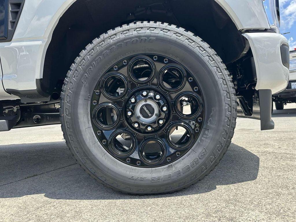new 2025 Ford F-250 car, priced at $77,718