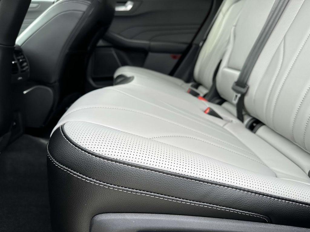 new 2025 Ford Escape PHEV car, priced at $36,048