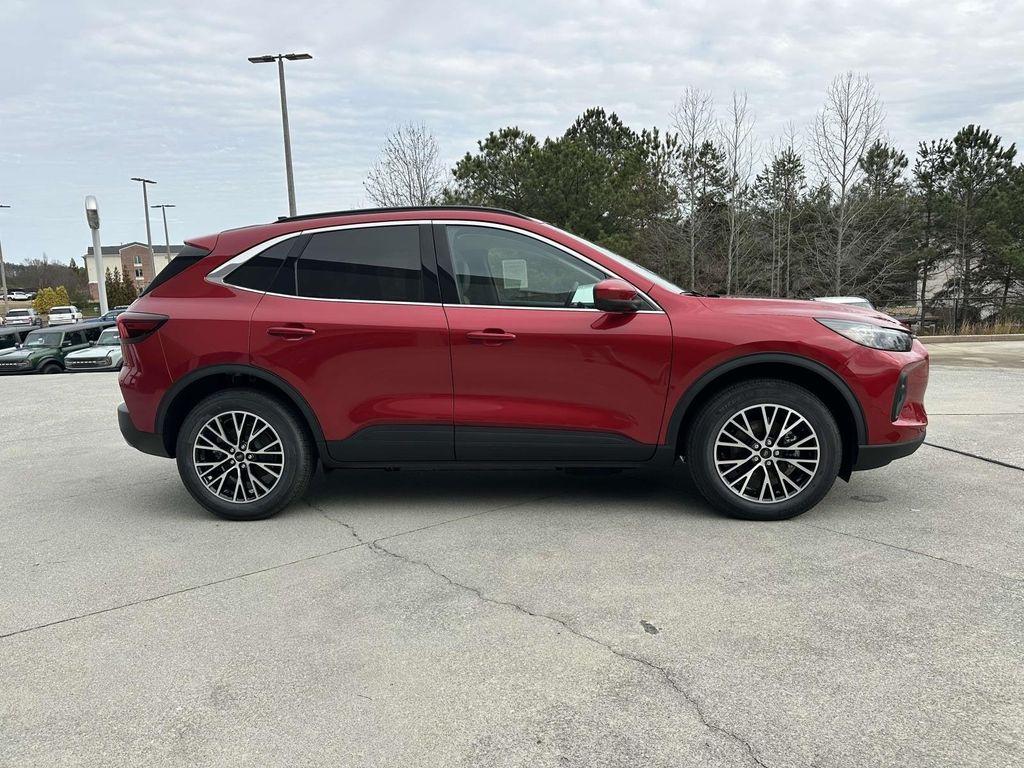 new 2025 Ford Escape PHEV car, priced at $36,048