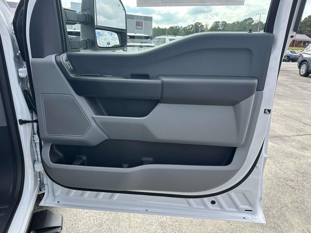 new 2026 Ford F-350 car, priced at $51,683