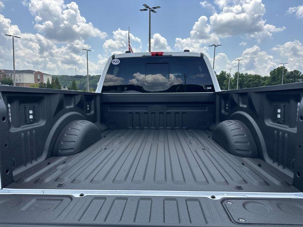 new 2025 Ford F-250 car, priced at $72,718