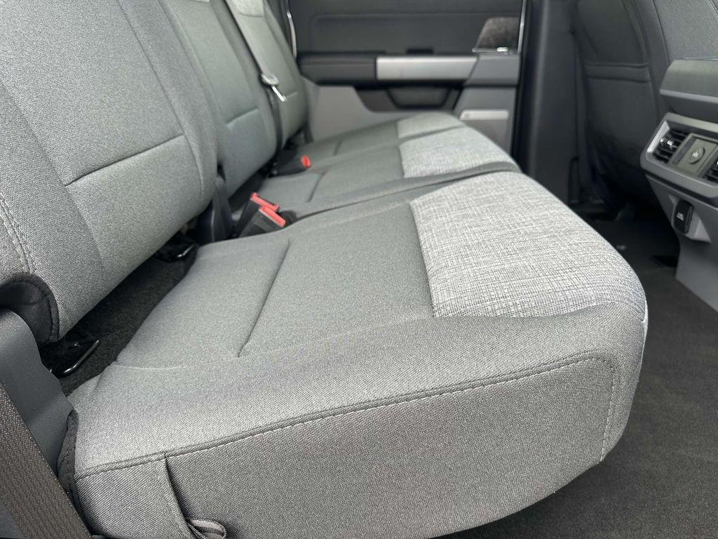 new 2025 Ford F-250 car, priced at $72,718