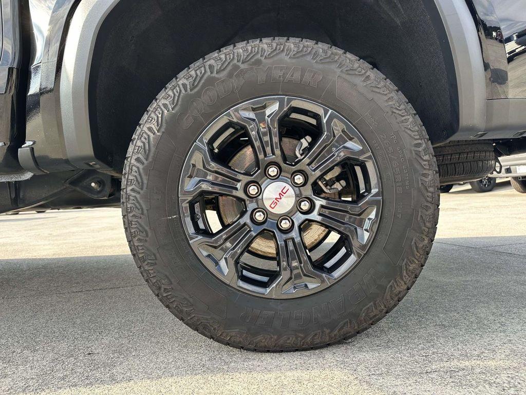 used 2023 GMC Canyon car, priced at $33,093