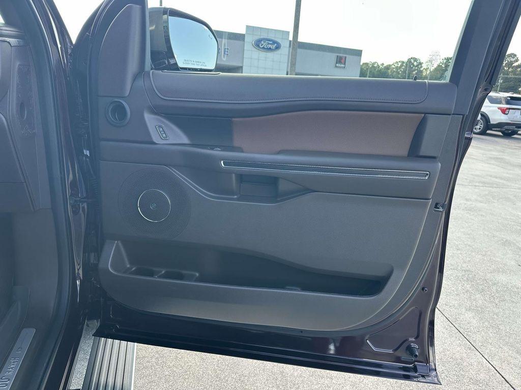 used 2024 Ford Expedition Max car, priced at $71,093