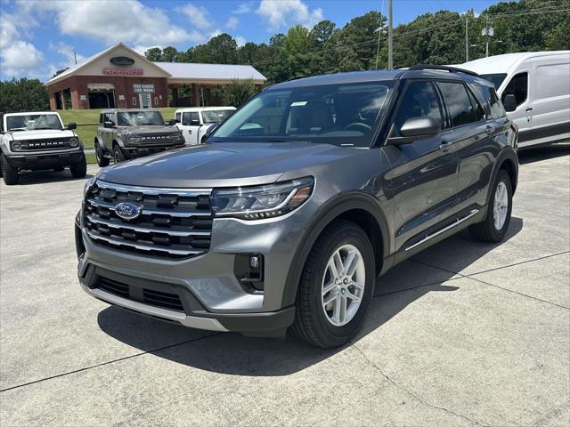 new 2025 Ford Explorer car, priced at $40,888