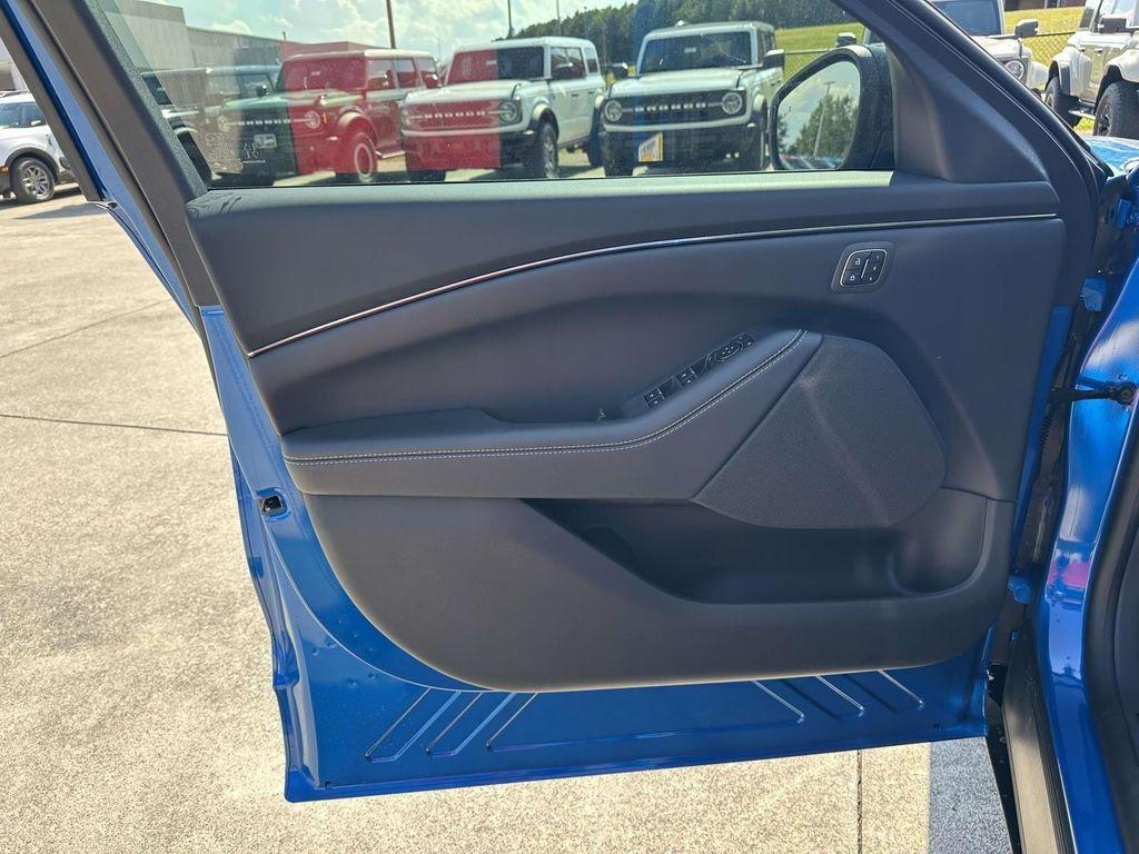 new 2025 Ford Mustang Mach-E car, priced at $40,428