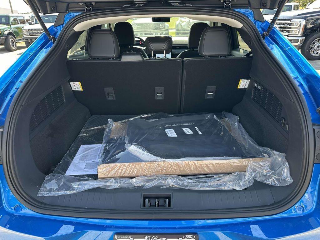 new 2025 Ford Mustang Mach-E car, priced at $40,428