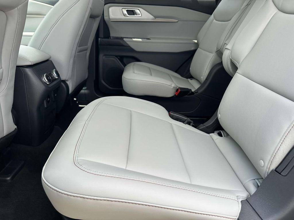new 2025 Ford Explorer car, priced at $41,763