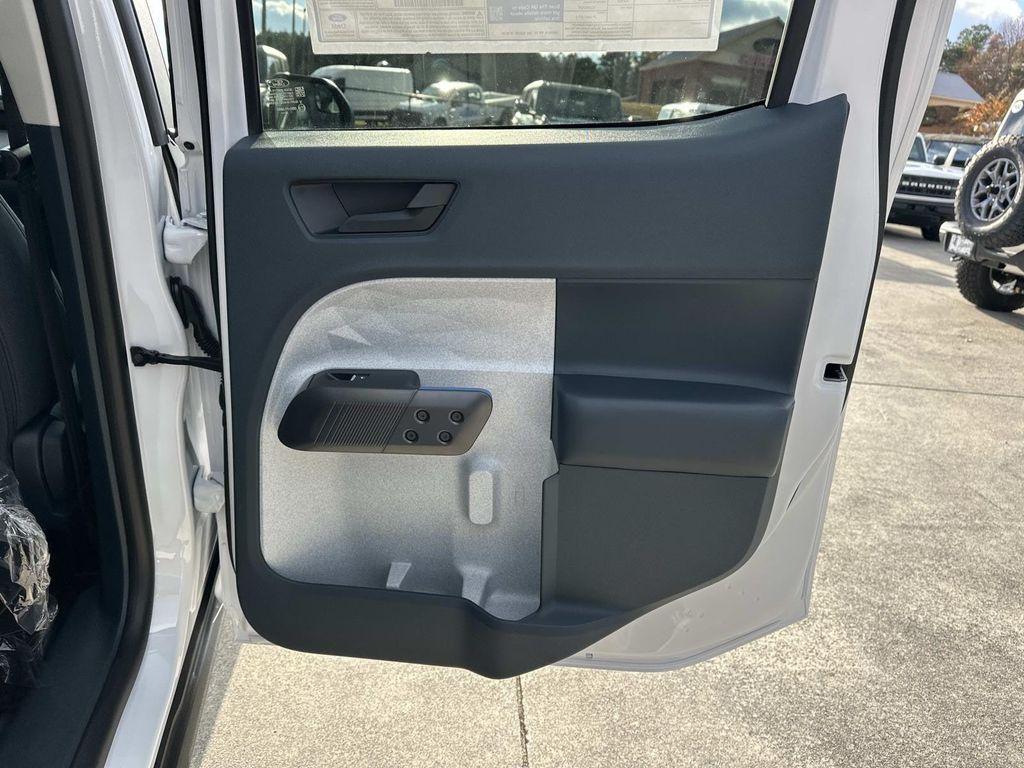 new 2025 Ford Maverick car, priced at $31,028