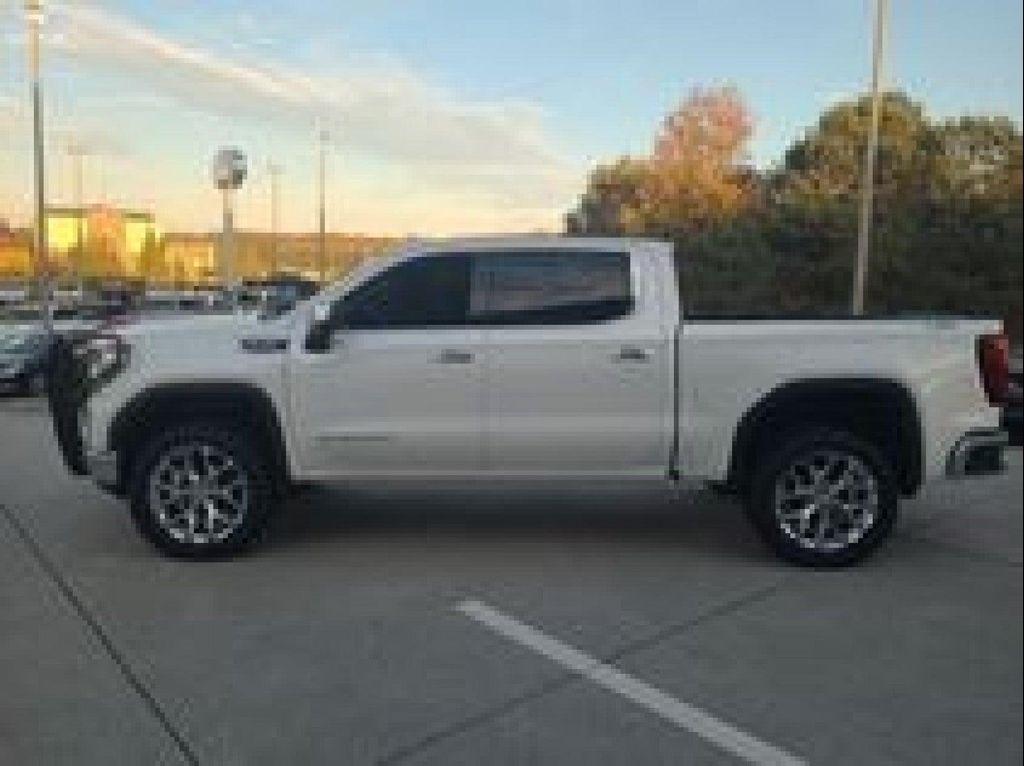 used 2020 GMC Sierra 1500 car, priced at $28,092