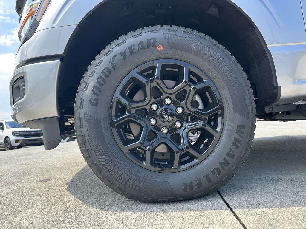 new 2025 Ford F-150 car, priced at $54,093