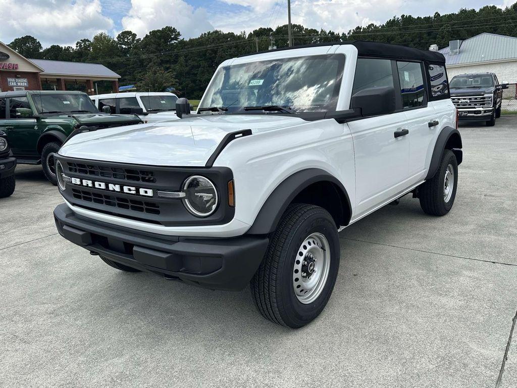 new 2025 Ford Bronco car, priced at $39,883