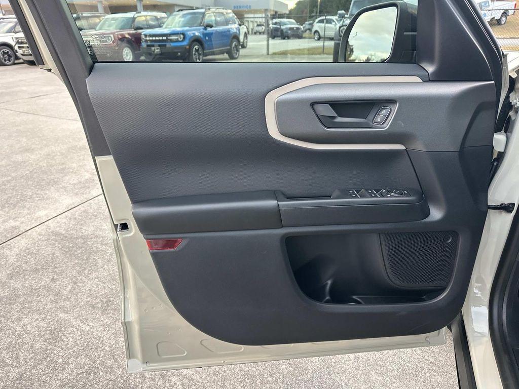 new 2025 Ford Bronco Sport car, priced at $31,078