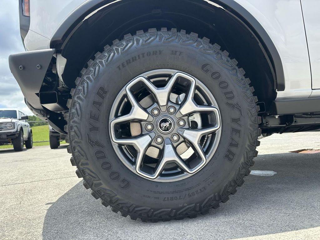 new 2025 Ford Bronco car, priced at $63,218