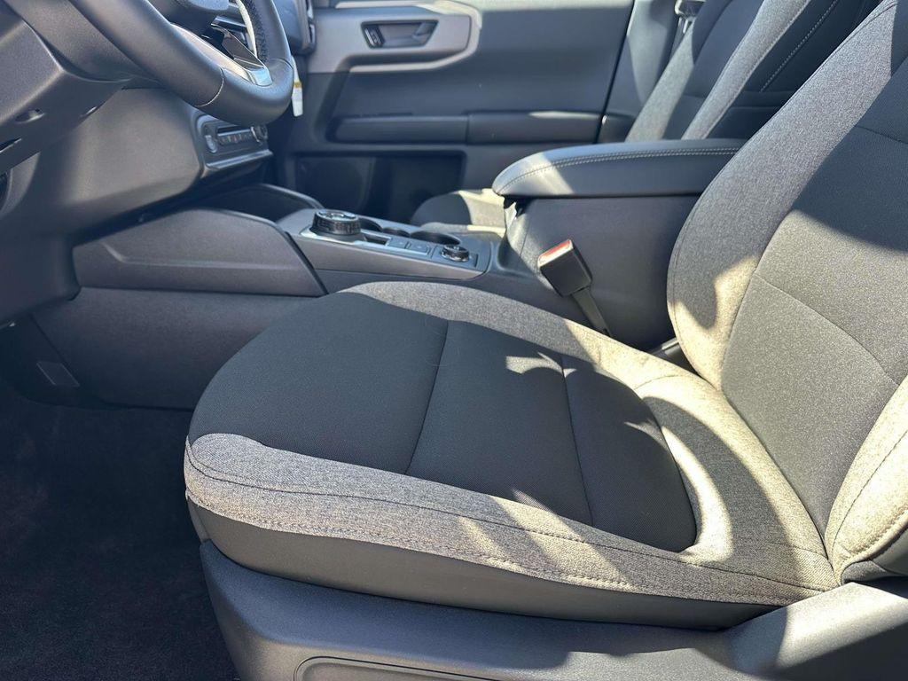 new 2025 Ford Bronco Sport car, priced at $33,538