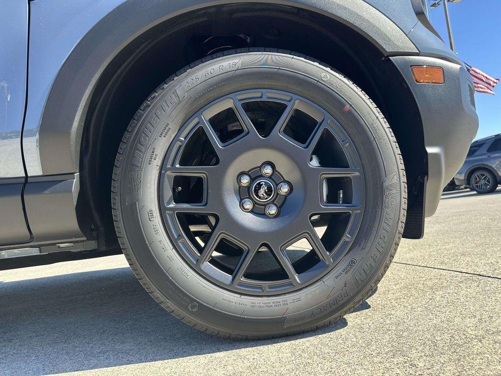 new 2025 Ford Bronco Sport car, priced at $33,538