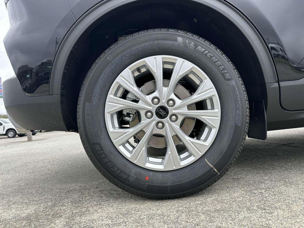 new 2025 Ford Escape car, priced at $33,753