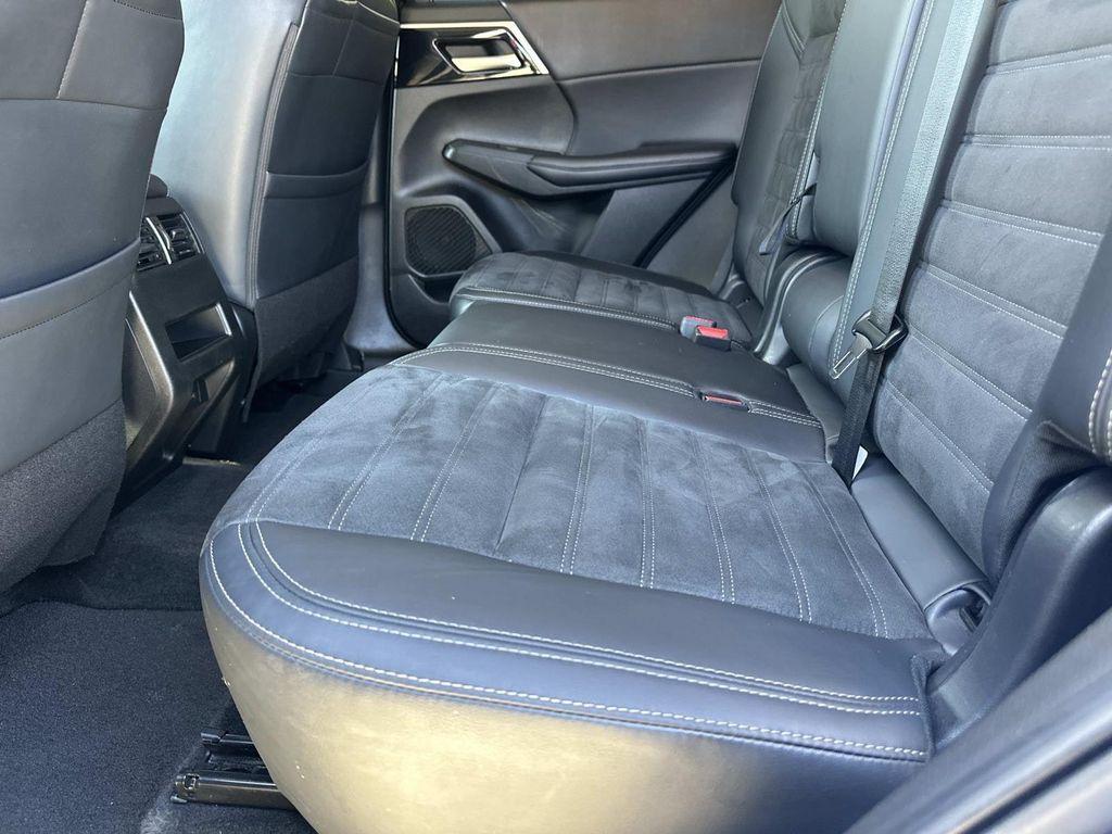 used 2024 Mitsubishi Outlander car, priced at $23,990