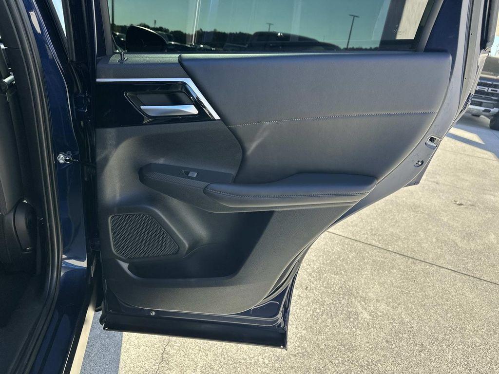 used 2024 Mitsubishi Outlander car, priced at $23,990