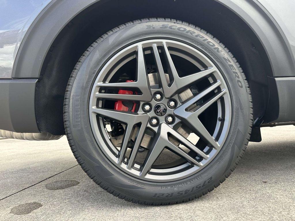 new 2025 Ford Explorer car, priced at $46,333