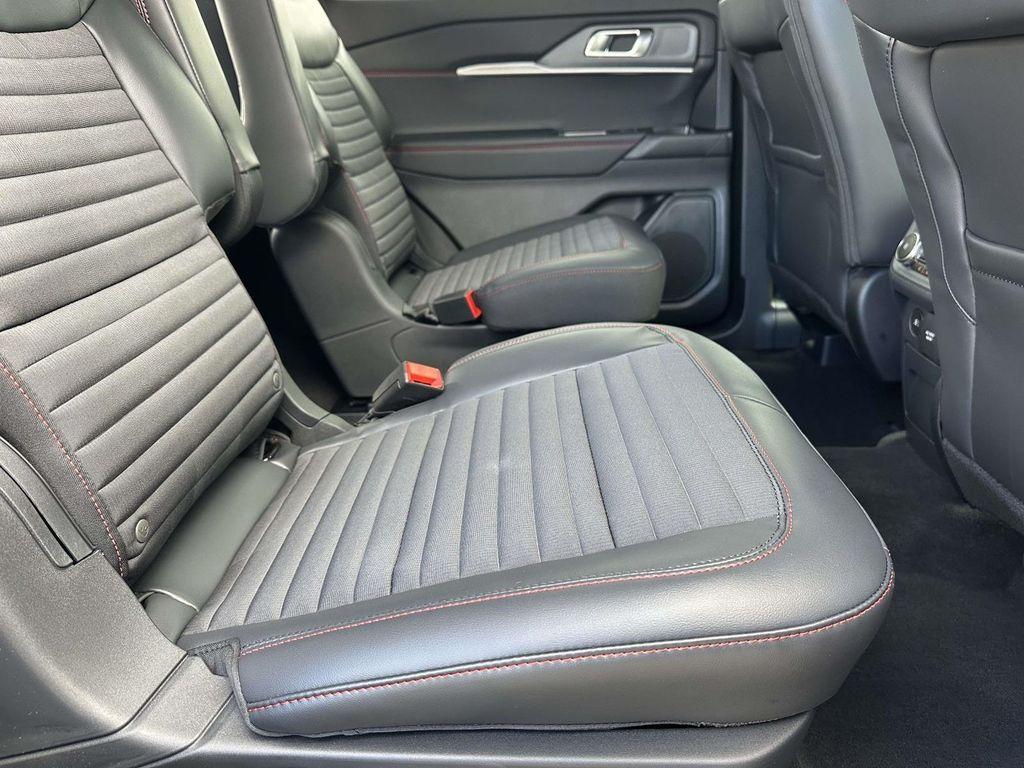 new 2025 Ford Explorer car, priced at $46,333