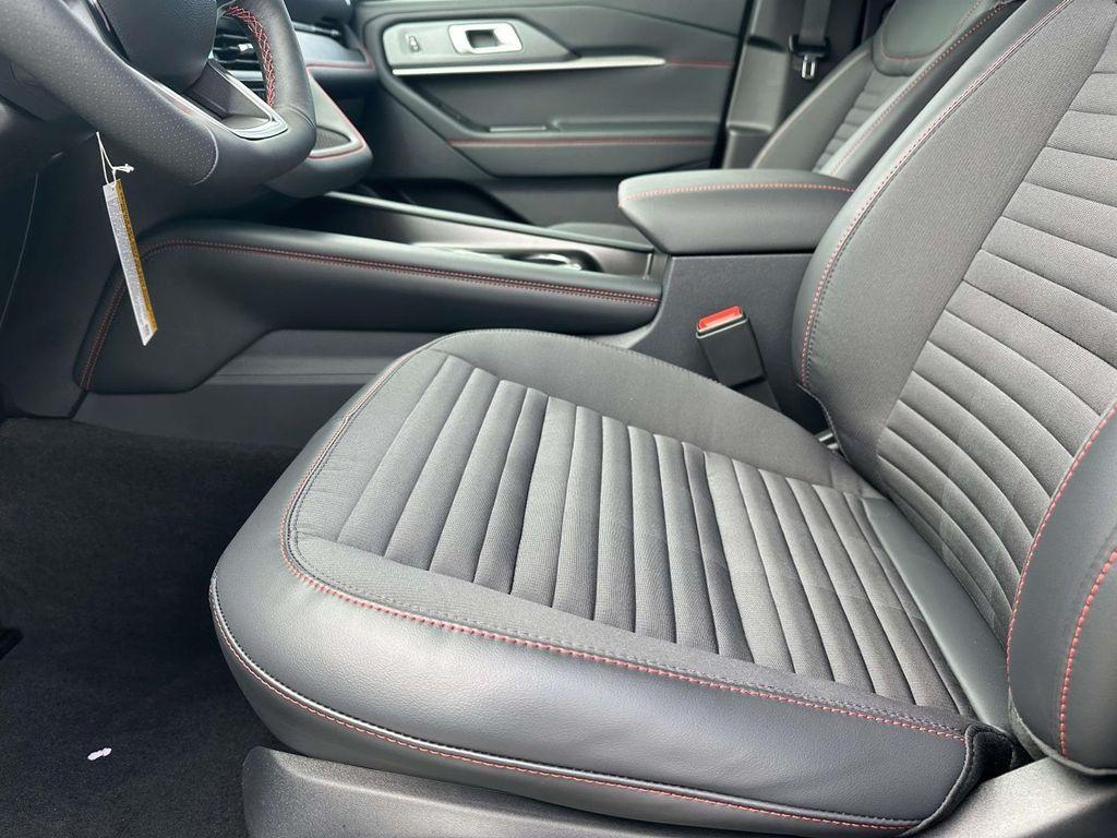 new 2025 Ford Explorer car, priced at $46,333